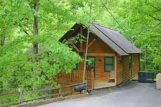 Pigeon Forge Secluded Pigeon Forge Cabin Located on Stocked Fishing Lake in Pigeon Forge Tennessee